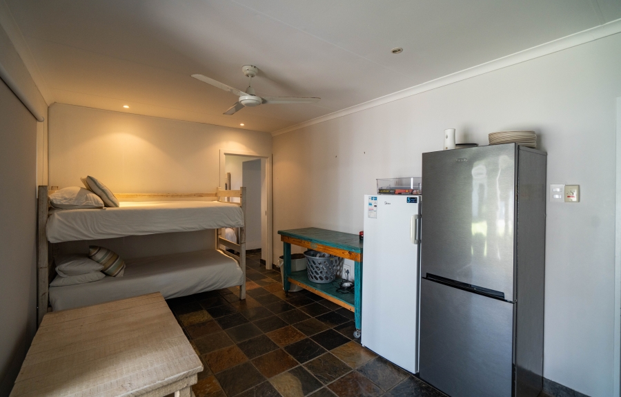 5 Bedroom Property for Sale in Royal Alfred Marina Eastern Cape